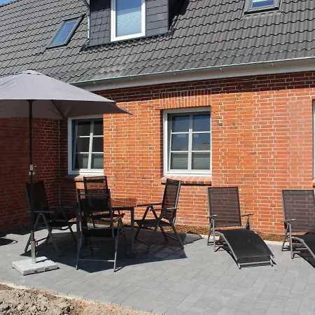 Holiday home Haus Zur Schmiede Norden